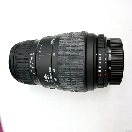 Sigma 300 5 - sigma, f/4-5.6